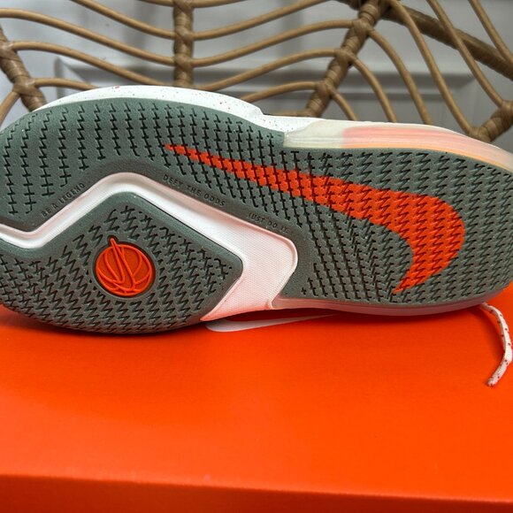 Nike Air Zoom Crossover Earth and Sun Size 6 Y Basketball Court Running Sneaker - Picture 6 of 12